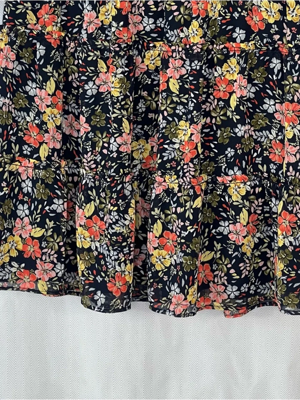 Loft Skirt Floral Tiered Smocked Waist Cottagecore Whimsy Sheer Lined EUC XS 👍 - Picture 4 of 6